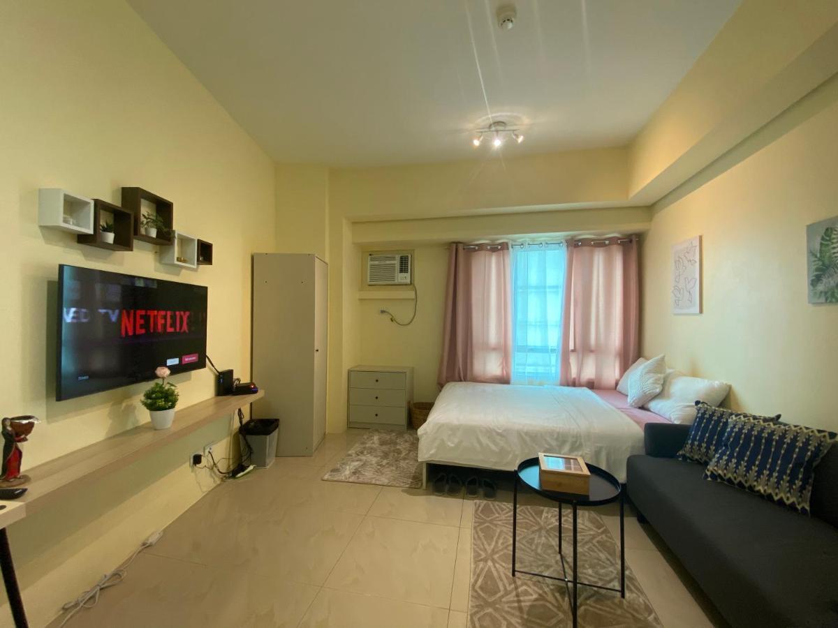 Modern Condo Living In Makati Manila Luaran gambar